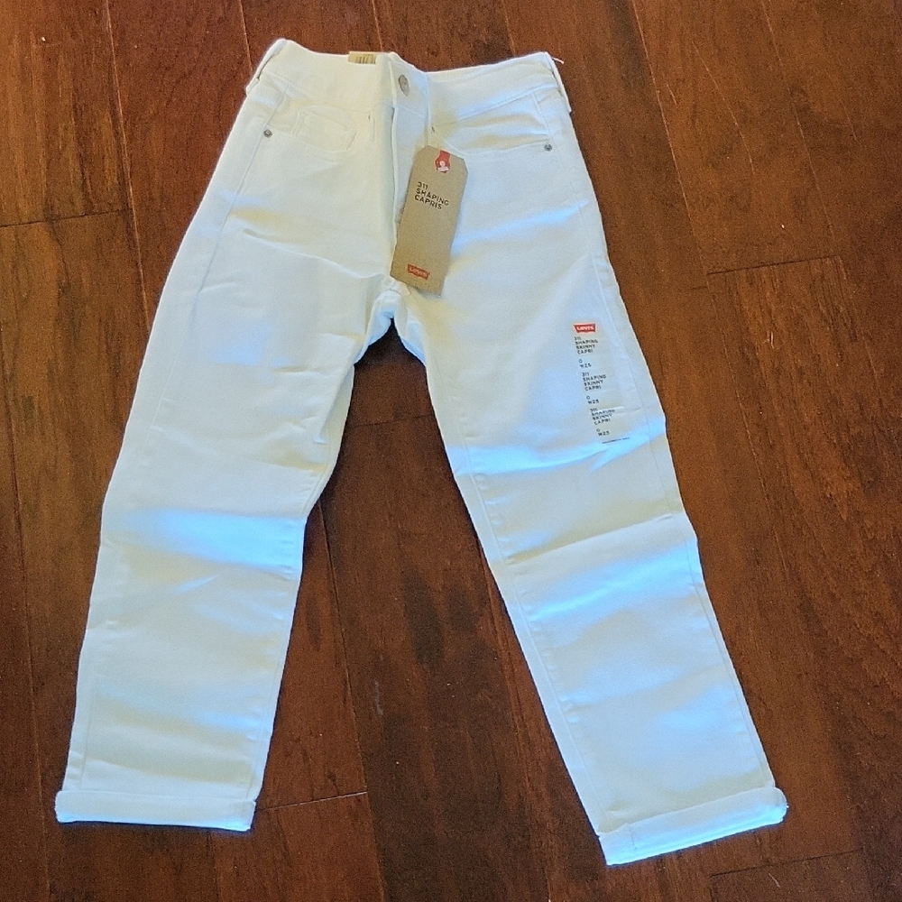 Womens LEVI Capri White Jeans